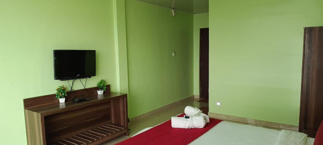 Blossom Spring Villa Udagamandalam Exterior photo